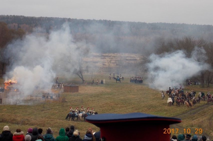 Годовщину победы в сражении 1812 года в Малоярославце отметили масштабной реконструкцией