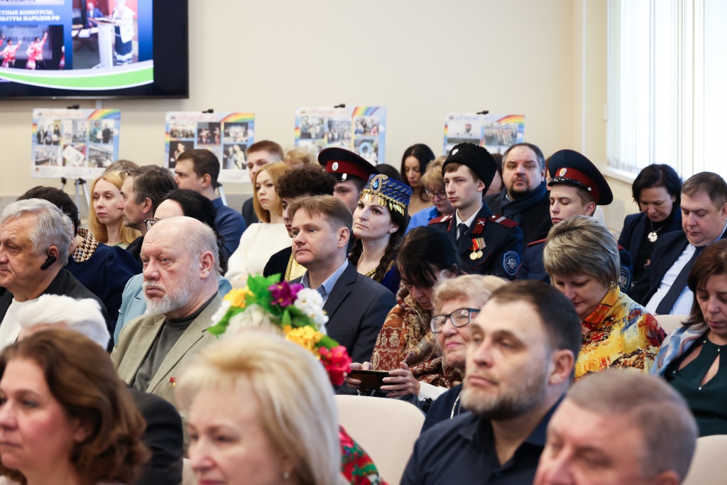 Руководство области - о казачестве