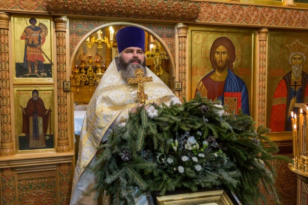 Празднование Рождества Христова в храме  св. равн. кн. Владимира при МПКУ им. М.А. Шолохова