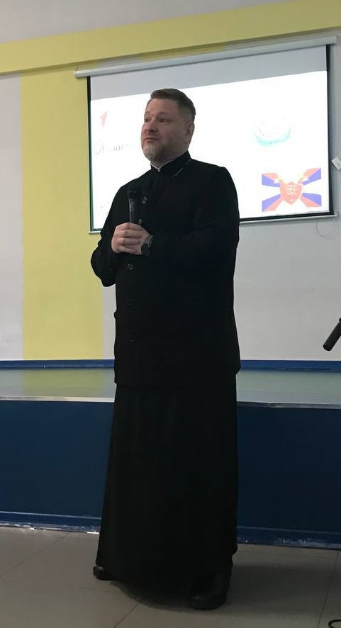 Любовь к Отечеству воспитывается с детства