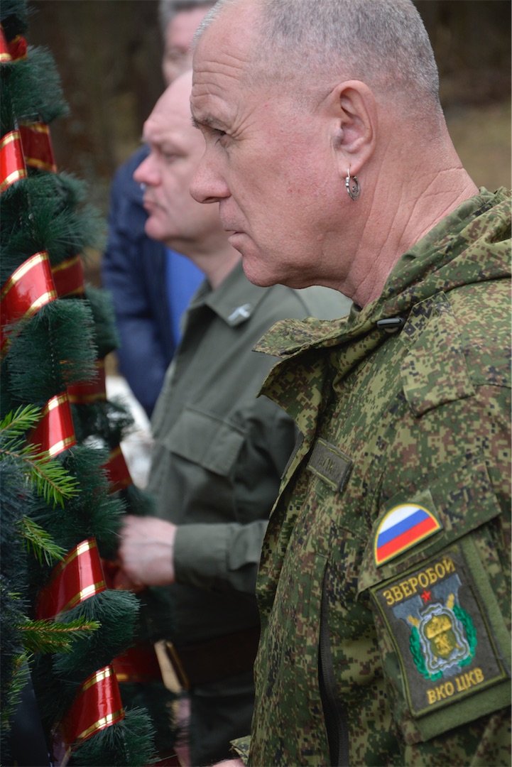 Пусть свет твоих добрых деяний живет в наших сердцах