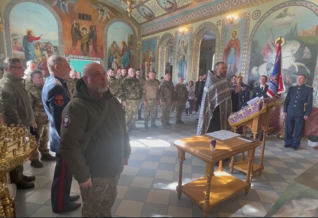 Они пополняют ряды казаков