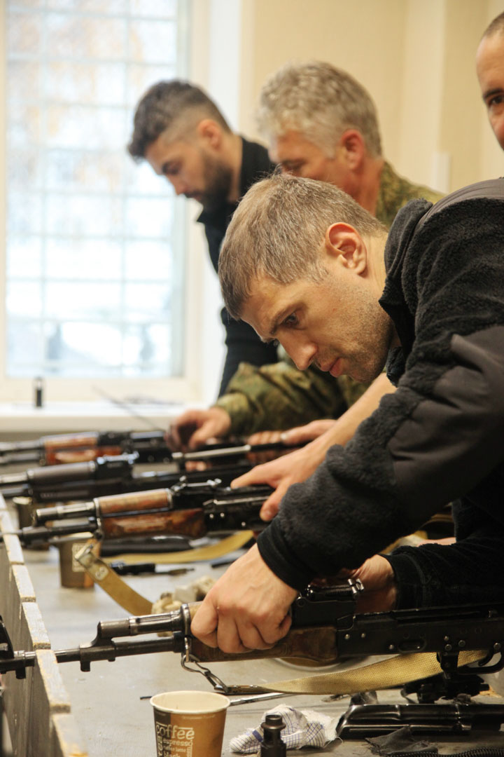 В статусе учебно-боевых будней