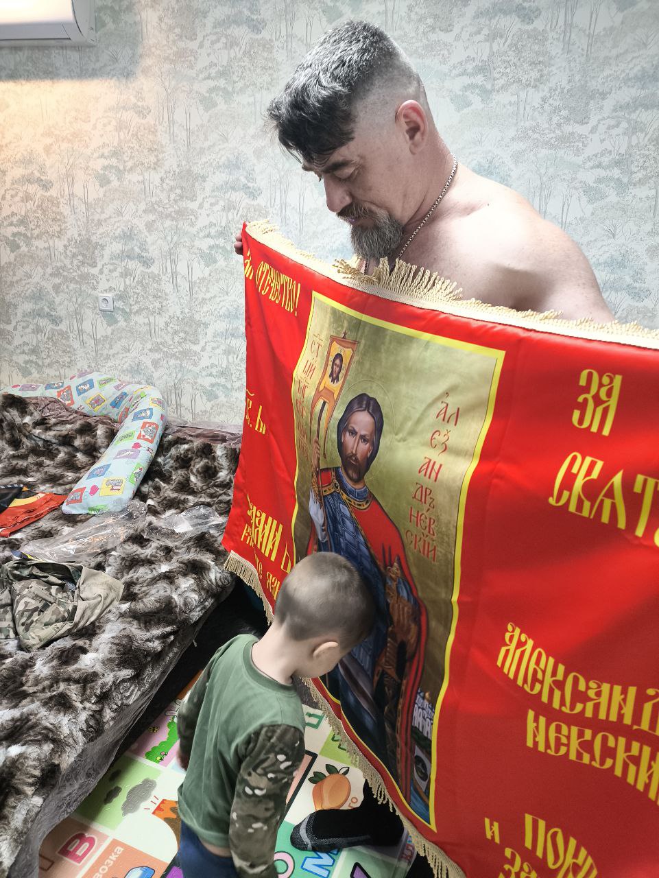 «Служу ради мирной жизни близких...»