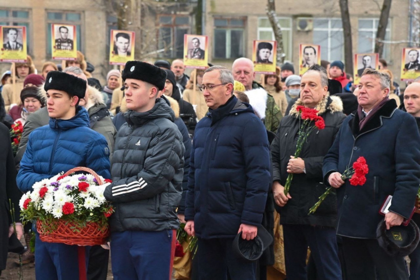 В Калужской области открыли памятник Людиновским подпольщикам В Калужской области открыли памятник Людиновским подпольщикам