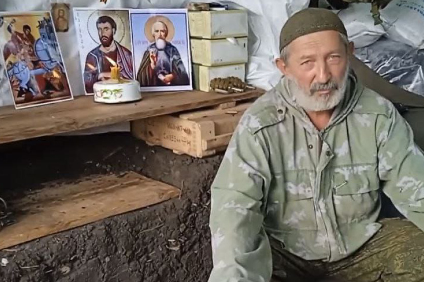 В Крестном ходе - икона св. апостола Варфоломея