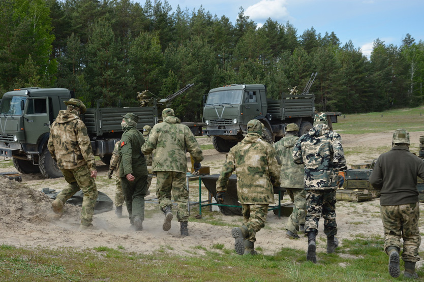 Боевую награду - на поле боя