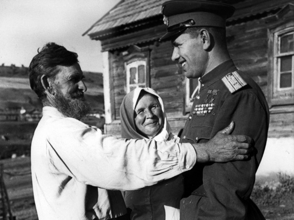 «О той весне» на Пятом