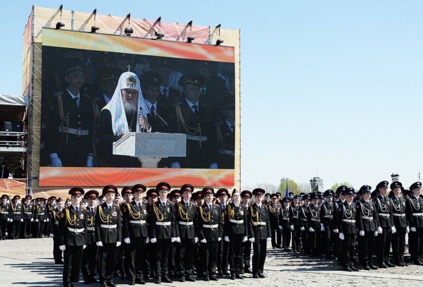 Войсковой священник ЦКВ, настоятель храма св. равноап. кн. Владимира при МсККК им. М.А. Шолохова иерей Марк Кравченко принял участие в торжествах в честь празднования памяти великомученика Георгия Победоносца, состоявшихся на Поклонной горе. Войсковой священник ЦКВ, настоятель храма св. равноап. кн. Владимира при МсККК им. М.А. Шолохова иерей Марк Кравченко принял участие в торжествах в честь празднования памяти великомученика Георгия Победоносца, состоявшихся на Поклонной горе.