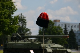 Казаки Центрального казачьего войска поздравили военнослужащих Кантемировской дивизии с 78-летием