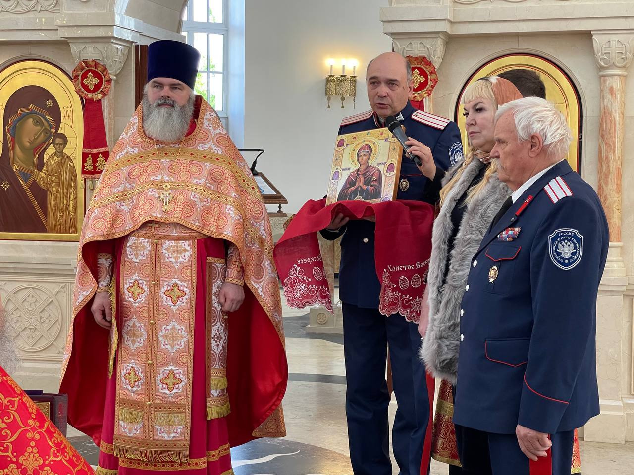 Святыня передана казакам Центрального казачьего войска