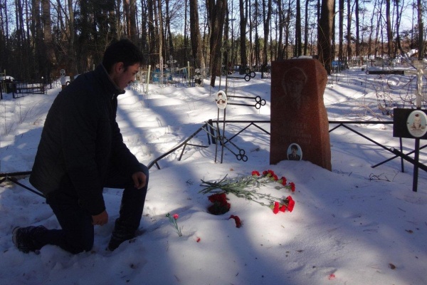 Жиздринцы чтят память своего земляка