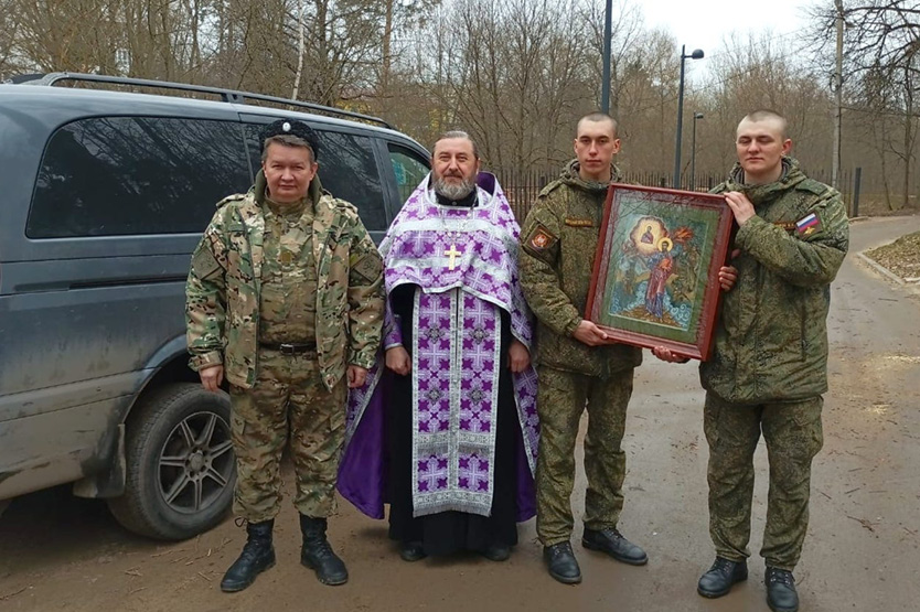 С иконой - к казакам-добровольцам и военнослужащим СВО