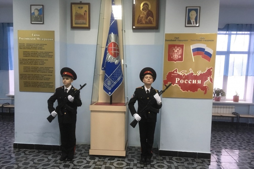 Казачата – доваторцы почтили память героя Казачата – доваторцы почтили память героя