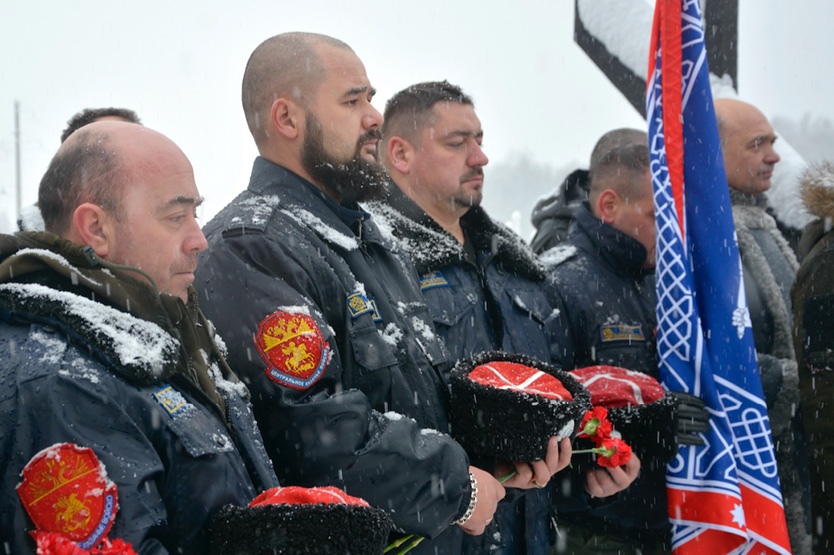 Подвиги героев - наши победы