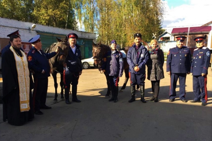 Казаки Солнечногорского СКО вышли на конное патрулирование Казаки Солнечногорского СКО вышли на конное патрулирование