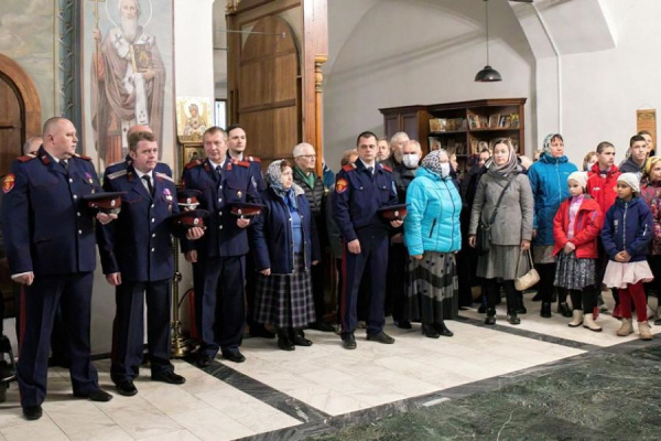 Еще одним Храмом прибыло