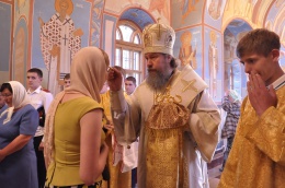 Епископ Елецкий и Лебедянский Максим возглавил Всенощное бдение в канун Дня Всех Святых. 13.06.15, хутор Мокрый