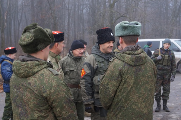 Казачий вар на сборах - тульские казаки учились ведению боя по казачьим традициям