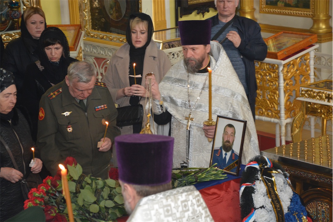 Пусть свет твоих добрых деяний живет в наших сердцах