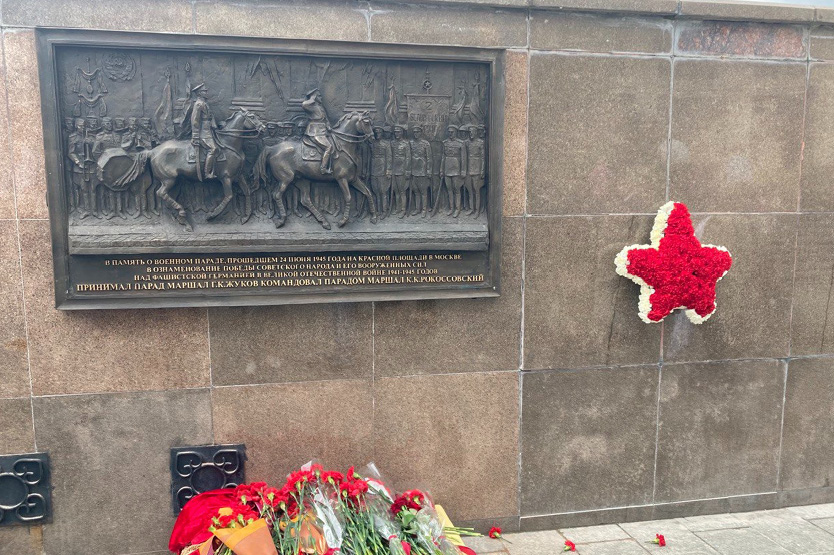 Бронзовый отблеск Парада Победы