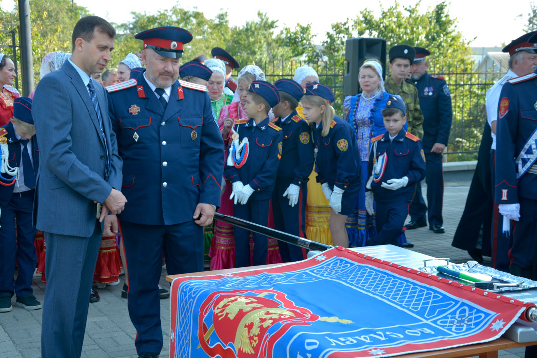 Белгородские казаки обрели своё Знамя и хоругвь
