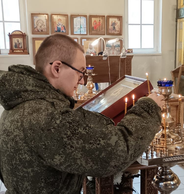 С иконой - к казакам-добровольцам и военнослужащим СВО