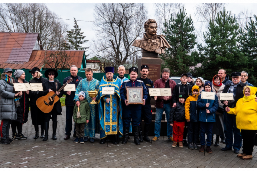 Аллея Памяти героев войны 1812 года Аллея Памяти героев войны 1812 года