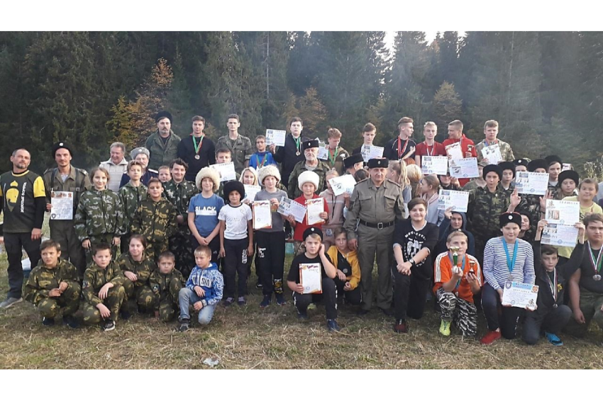 Военно-спортивная игра «Зарница» в рамках отборочного этапа Всероссийского слета казачьей молодежи «Будь готов к труду и обороне!» среди команд ВлОКО ВКО ЦКВ Военно-спортивная игра «Зарница» в рамках отборочного этапа Всероссийского слета казачьей молодежи «Будь готов к труду и обороне!» среди команд ВлОКО ВКО ЦКВ