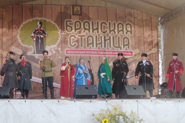 Крепнет казачья дружба