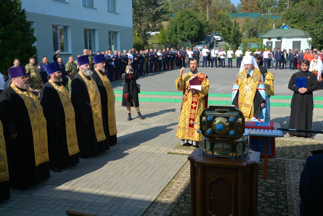 Белгородские казаки обрели своё Знамя и хоругвь