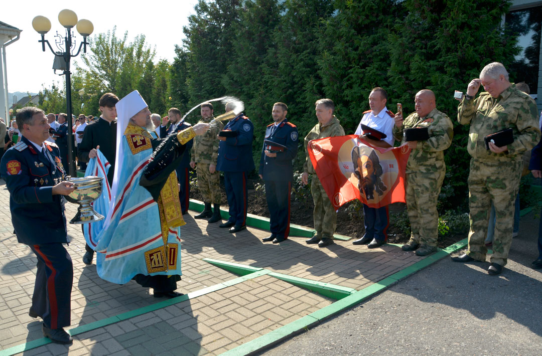 Белгородские казаки обрели своё Знамя и хоругвь