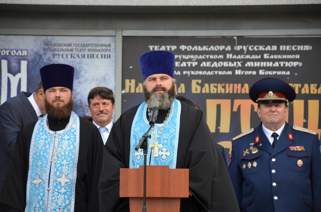 Атаман ВКО ЦКВ И.К. Миронов напутствовал студентов Первого казачьего университета