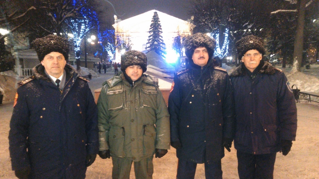 Кому-то праздник - а кому-то служба!