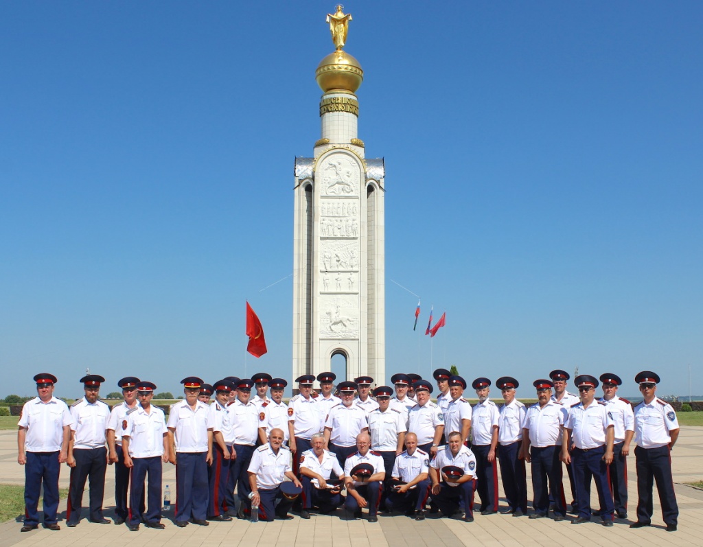 И горесть и радость побед