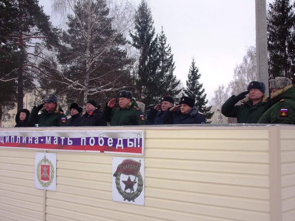 Казаки поздравили военных с годовщиной образования воинской части