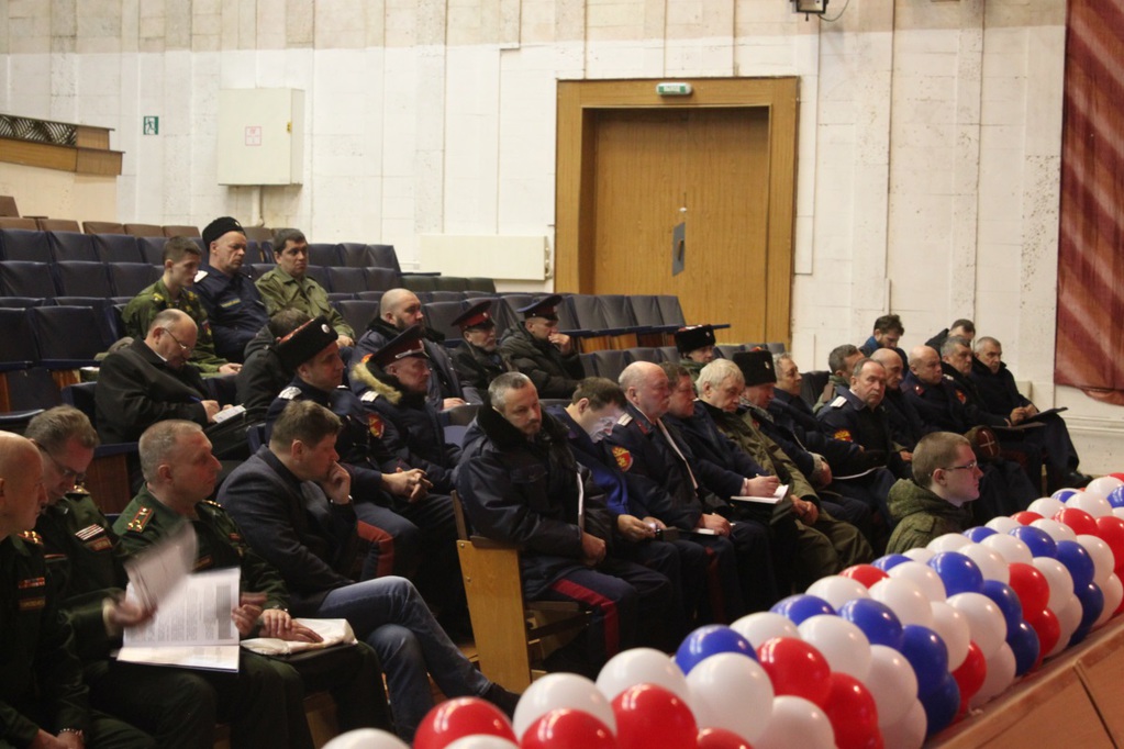Совет атаманов ВКО "Центральное казачье войско" прошел на территории воинской части