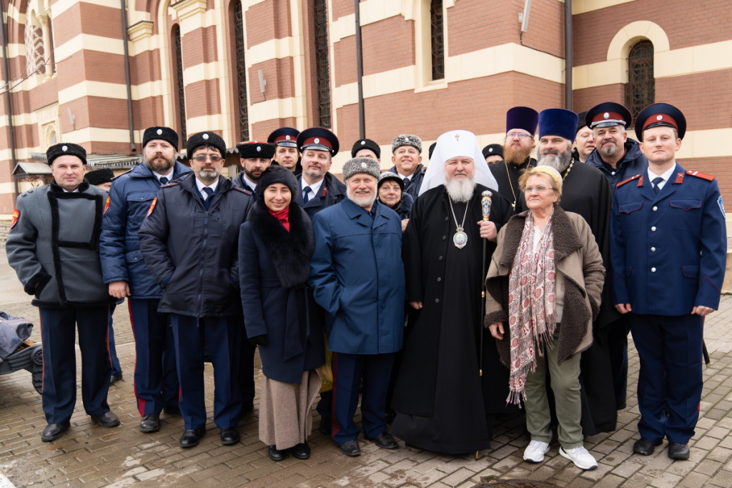 Председатель Синодального комитета по взаимодействию с казачеством возглавил Божественную литургию в казачьем храме г. Москвы и принял присягу московских казаков