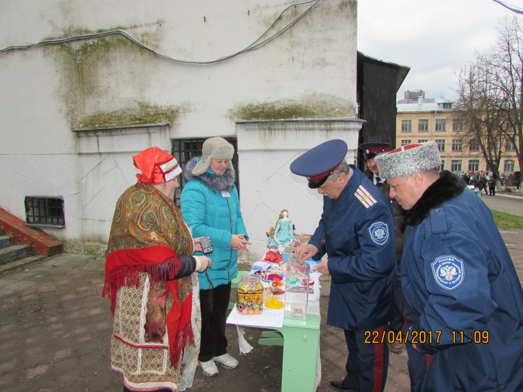Благотворительная ярмарка в Калуге