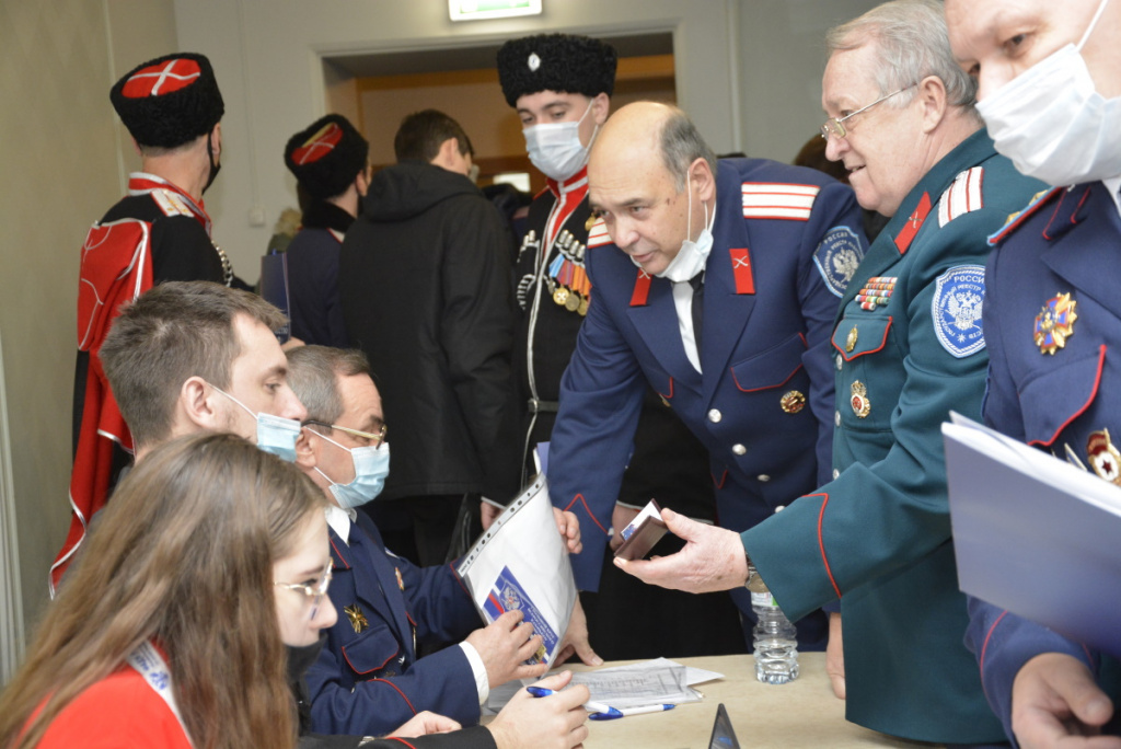 Консолидируясь вокруг государственных задач