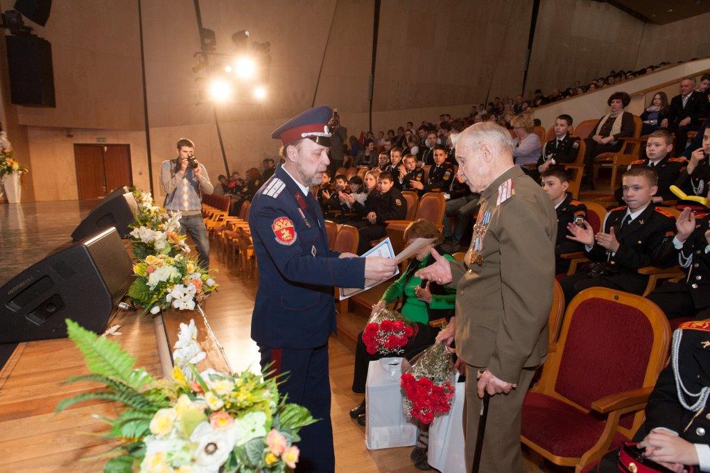 Победители литературного конкурса получили атаманские грамоты