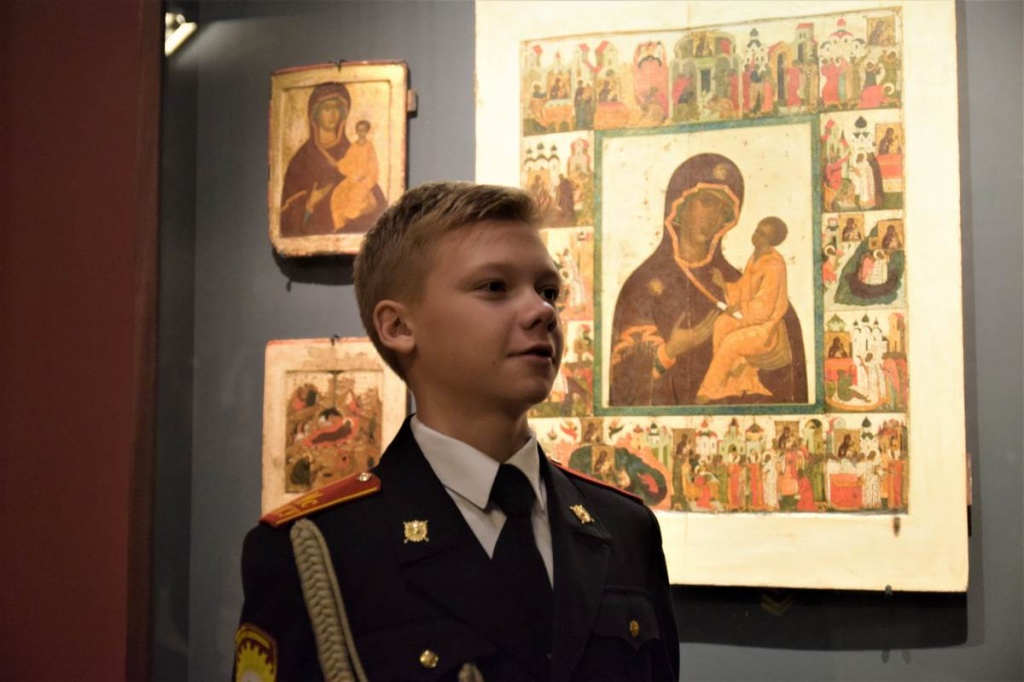 Кадеты МПКУ им. М.А. Шолохова приняли участие в памятных мероприятиях, посвященных 630-летию со дня кончины благоверного князя Димитрия Донского