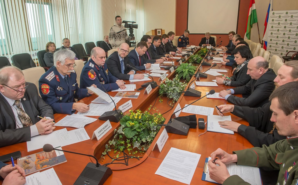 В Калужской области будет создан казачий кадетский корпус и увеличено число кадетских классов