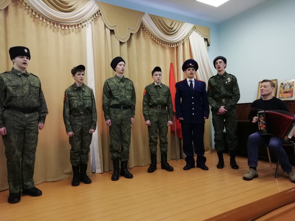 Молодёжные «шермиции» в Калуге