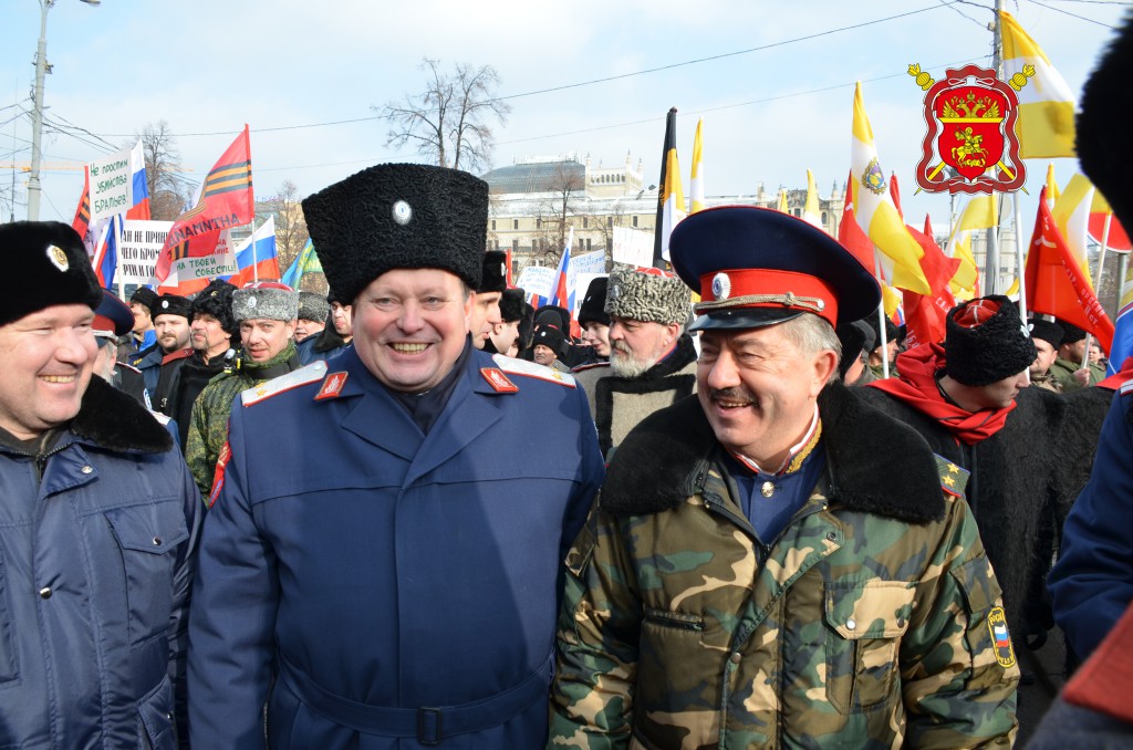 Владимир Игнатьев, сын первого атамана ЦКВ Бориса Игнатьева, атаман ВКО ЦКВ Иван Миронов и атаман Союза казаков-воинов России и Зарубежья Виктор Водолацкий.jpg Владимир Игнатьев, сын первого атамана ЦКВ Бориса Игнатьева, атаман ВКО ЦКВ Иван Миронов и атаман Союза казаков-воинов России и Зарубежья Виктор Водолацкий.jpg