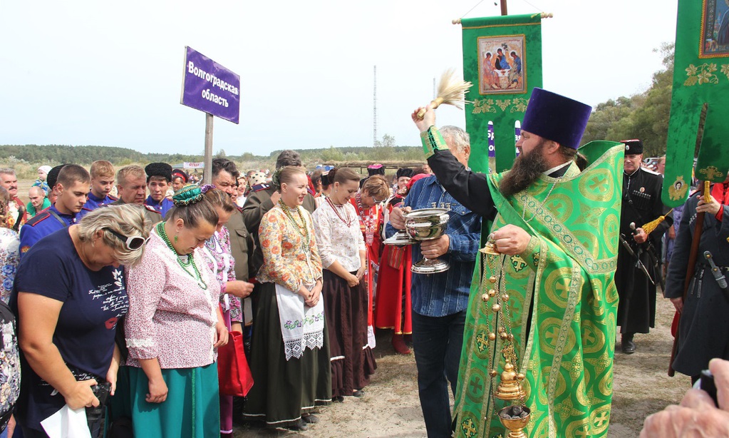Крепнет казачья дружба