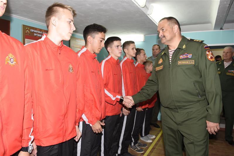 Настоятель храма св. равноап. кн. Владимира при МПКУ им. М.А. Шолохова, войсковой священник Центрального казачьего войска принял участие в работе заседания наблюдательного совета Московского президентского кадетского училища им. М.А. Шолохова