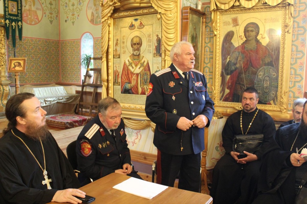 Войсковой священник ВКО ЦКВ иерей Марк Кравченко совершил рабочий визит в Белгородскую митрополию