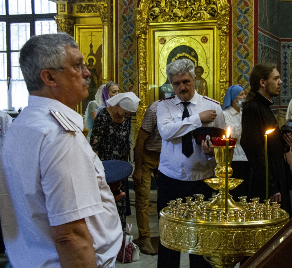 Мощи Святого благоверного князя Александра Невского в Калуге