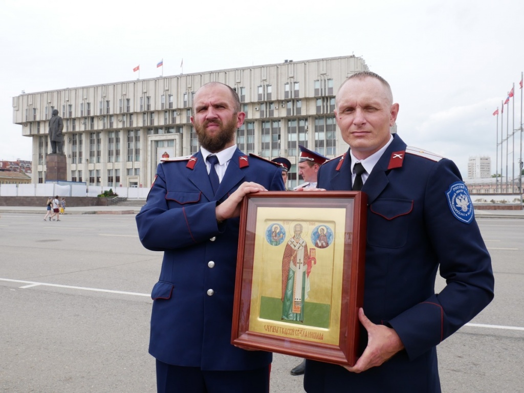 В Туле состоялся автопробег в честь Дня иконы Николы Тульского